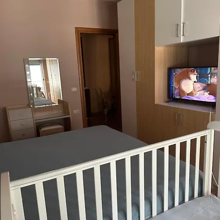 Me Qera Afatgjate Apartamento Vlorë